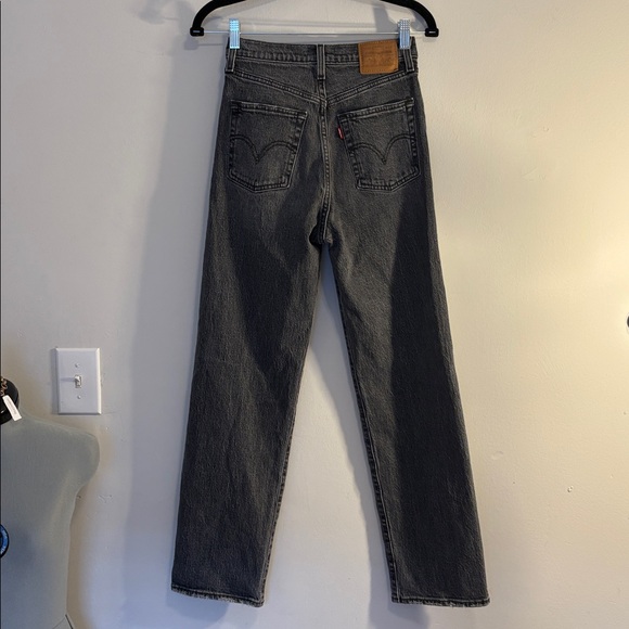 Levi’s Premium Ribcage Straight Ankle - Picture 11 of 11